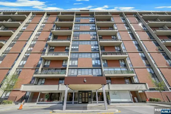 4 Horizon Road G5, Fort Lee, NJ 07024