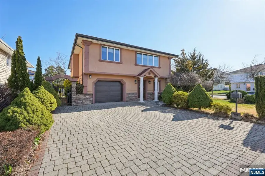 2 Ivy Lane, Wallington, NJ 07057 - #2