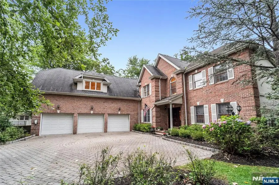 136 Tappan Road, Norwood, NJ 07648 - #2