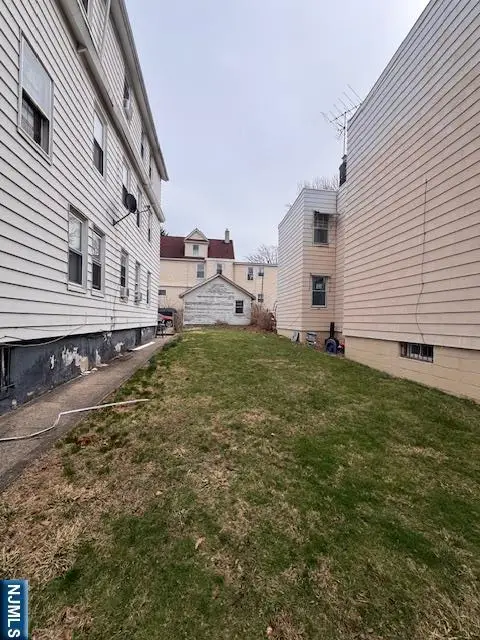 186 Linden Avenue, Irvington, NJ 07111 - #3