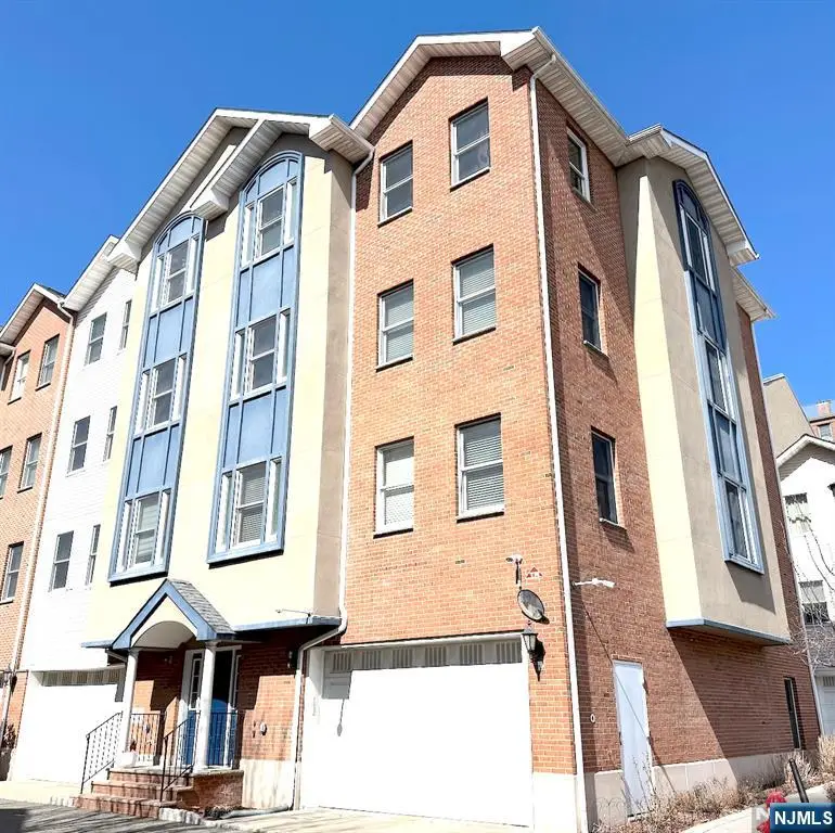 620 38th Street 604, Union City, NJ 07087 - #1