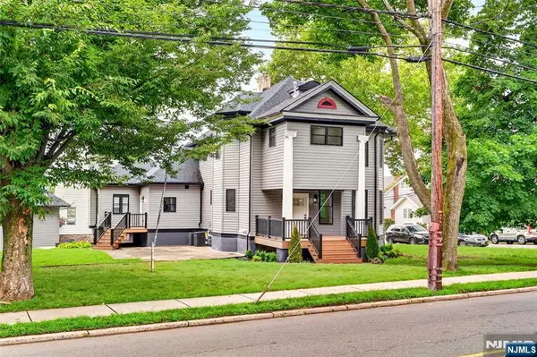 447 Queen Anne Road, Teaneck, NJ 07666