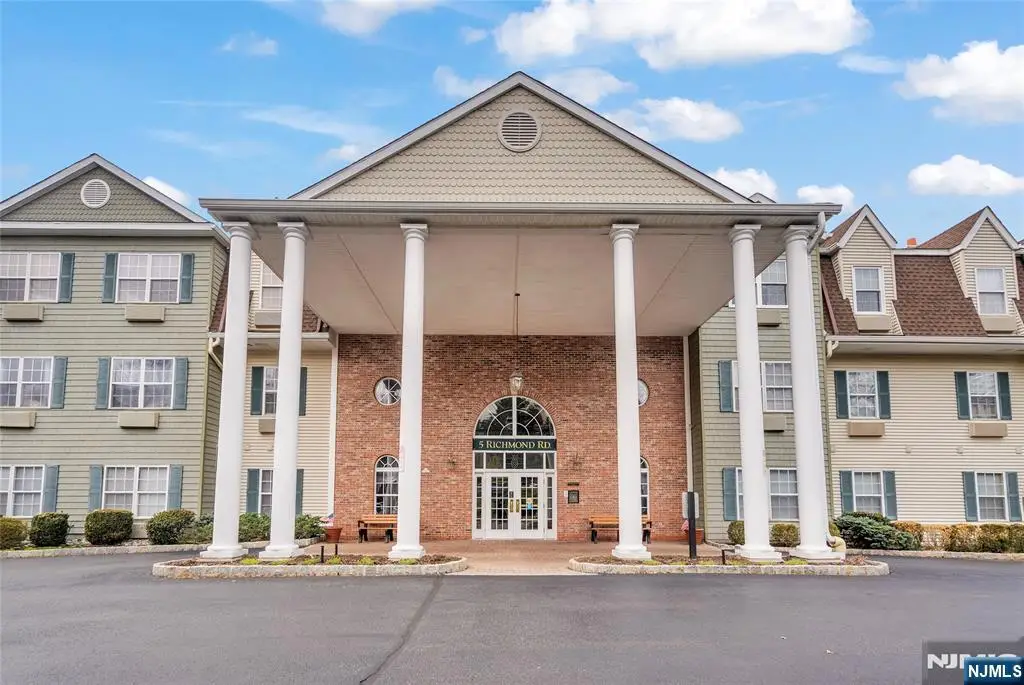 5320 Richmond Road, West Milford, NJ 07480 - #1