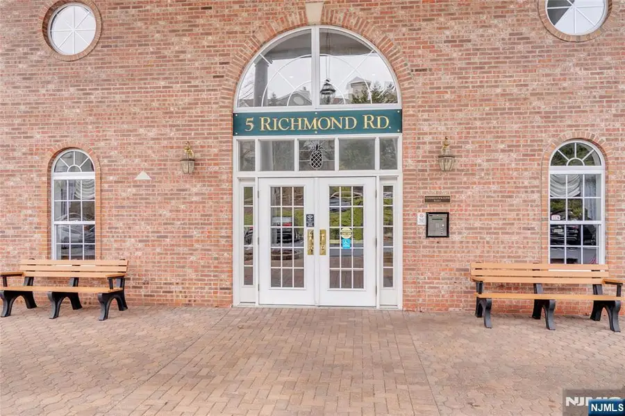 5320 Richmond Road, West Milford, NJ 07480 - #2