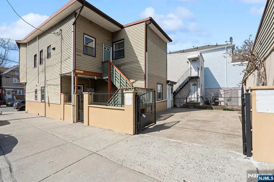 131 Johnston Avenue, Kearny, NJ 07032 - #2