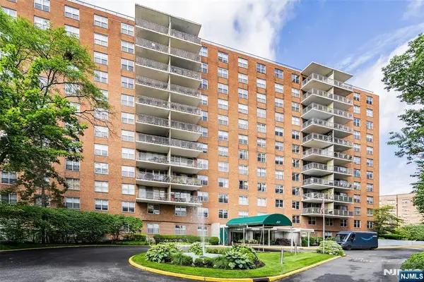 301 Beech Street 9K, Hackensack, NJ 07601