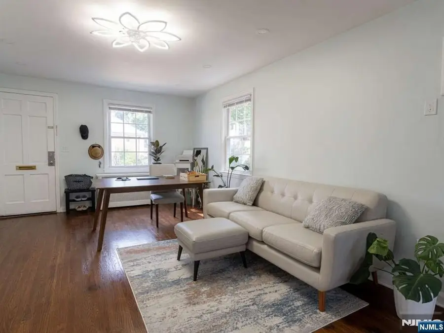 293 Elmwood Avenue A, Maplewood, NJ 07040 - #2
