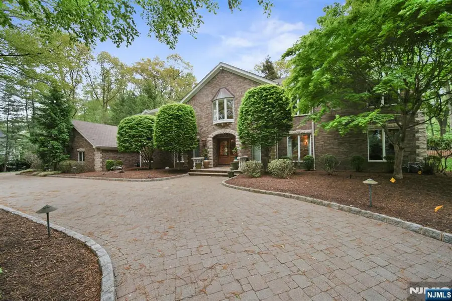 24 Country Club Way, Demarest, NJ 07627 - #2