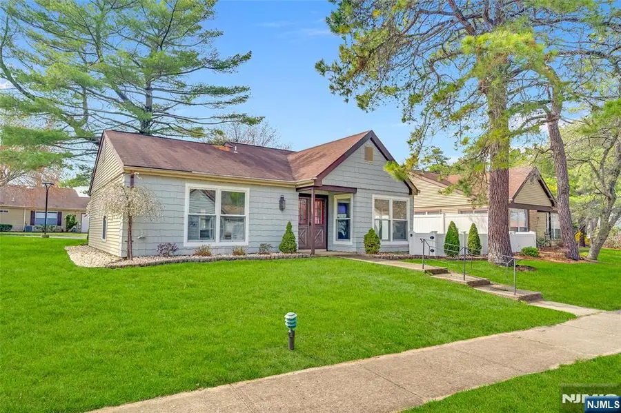 945A Liverpool Circle, Manchester, NJ 08759 - #3