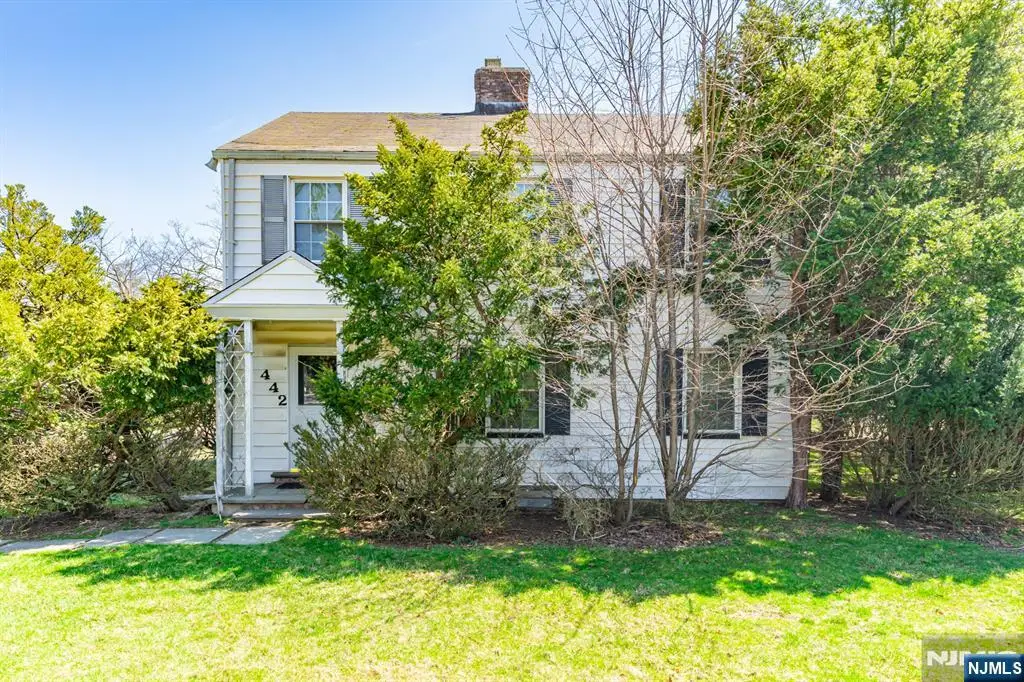 442 Seven Oaks Road, Orange, NJ 07050 - #1