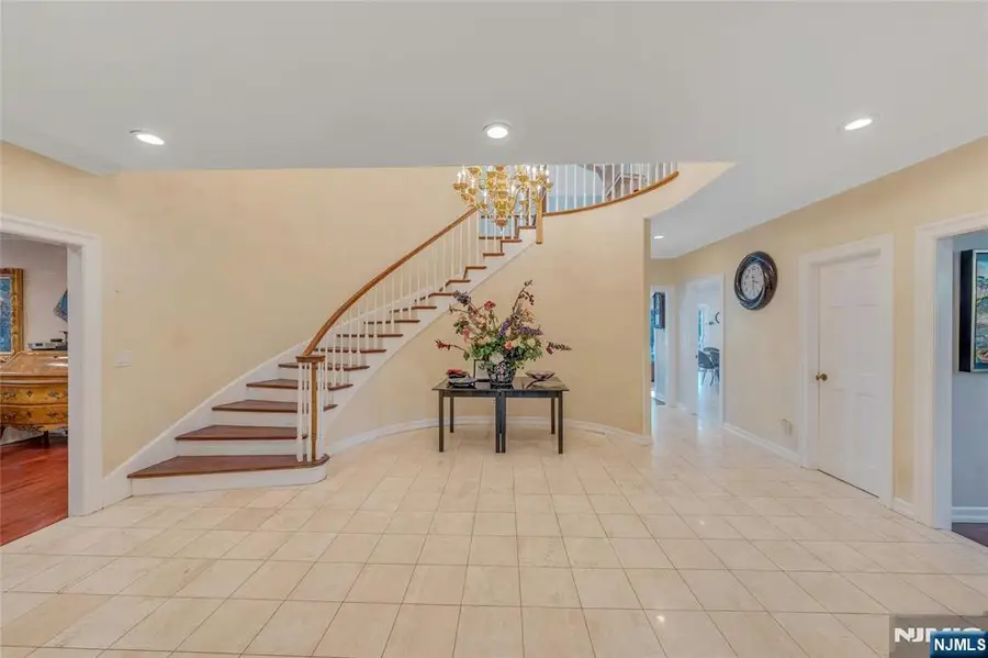 9 Cameron Road, Saddle River, NJ 07458 - #3