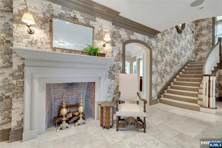 2 Saddle Brook Drive, Ho Ho Kus, NJ 07423 - #3