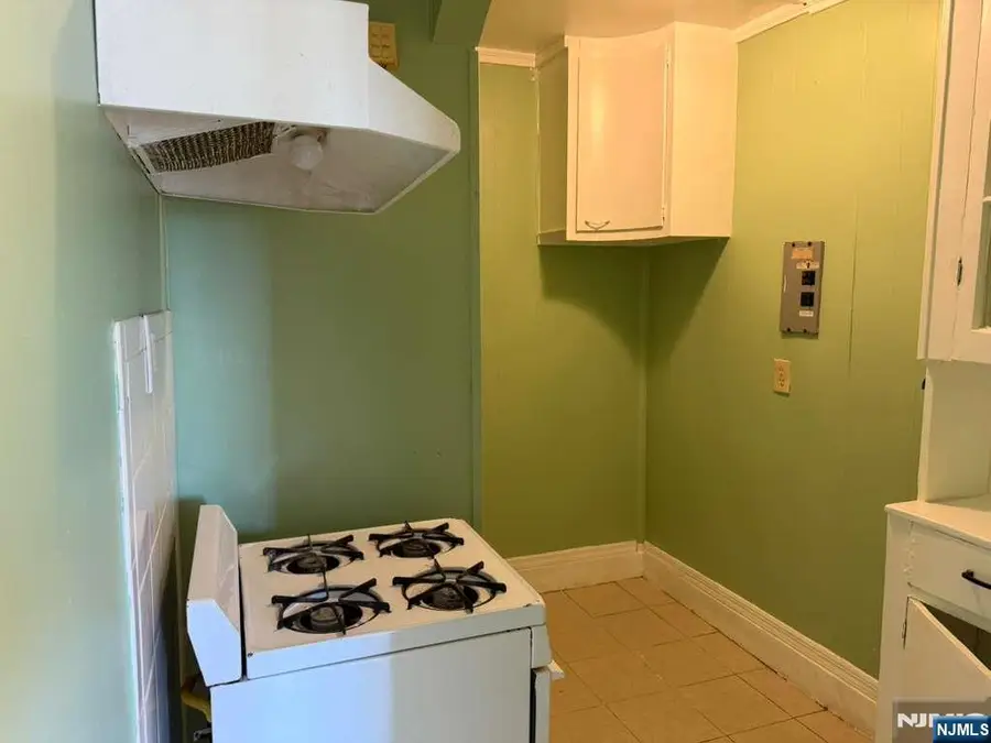231 Myrtle Avenue, Irvington, NJ 07111 - #3