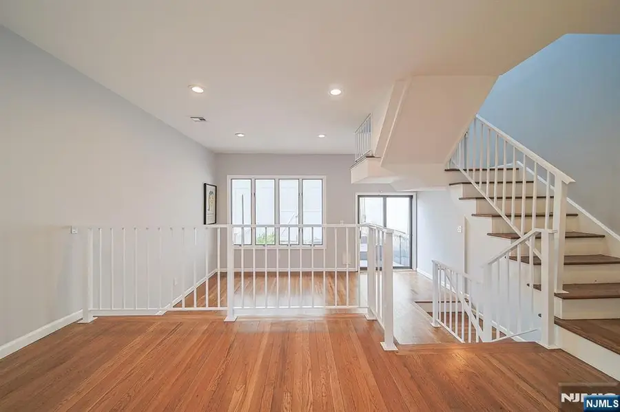 18 Veterans Way, Edgewater, NJ 07020 - #2