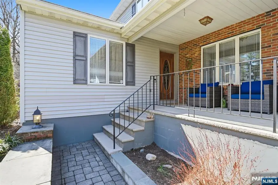 18 Tice Road, Hewitt, NJ 07421 - #3