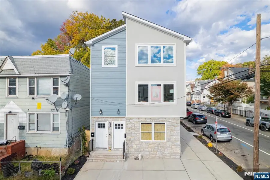 543 13th Avenue, Newark, NJ 07103 - #2