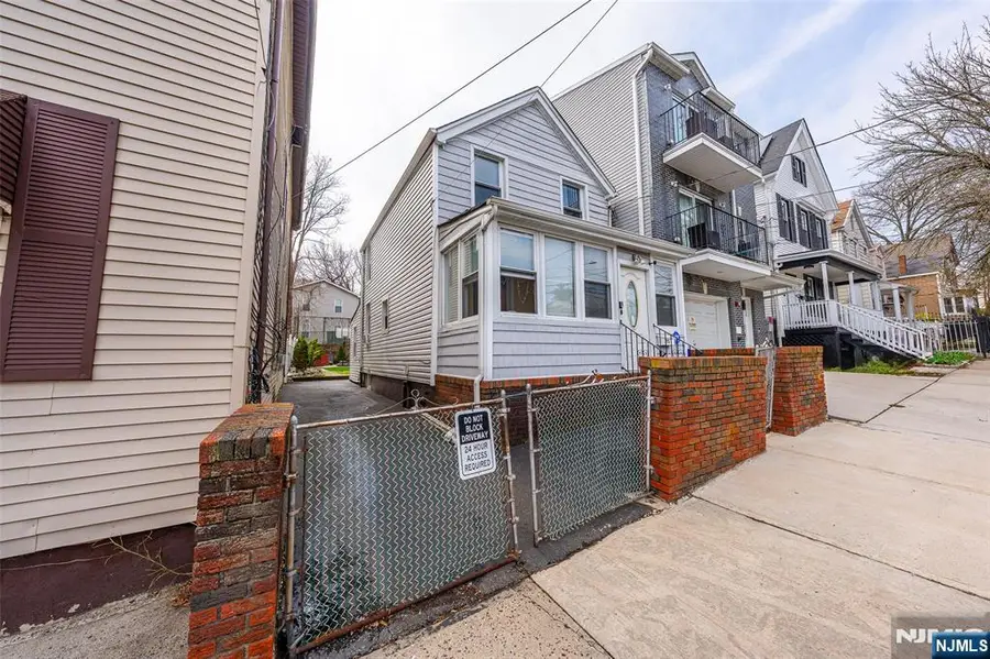 75 Winans Avenue, Newark, NJ 07108 - #2