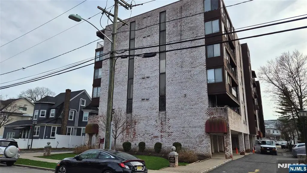 55 Clinton Place 304, Hackensack, NJ 07601 - #1