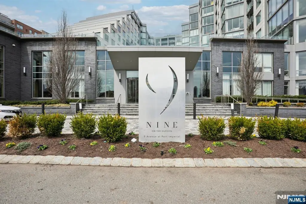 9 Ave At Port Imperial 513, West New York, NJ 07093 - #1