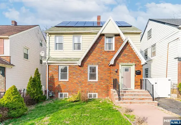 327 Field Place, Hillside, NJ 07205