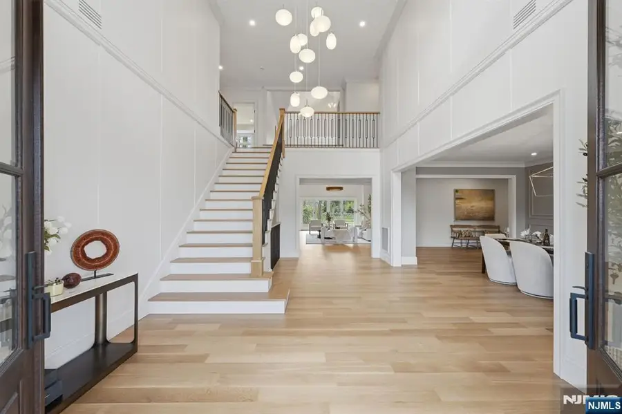 68 Grandview Avenue, Upper Saddle River, NJ 07458 - #2