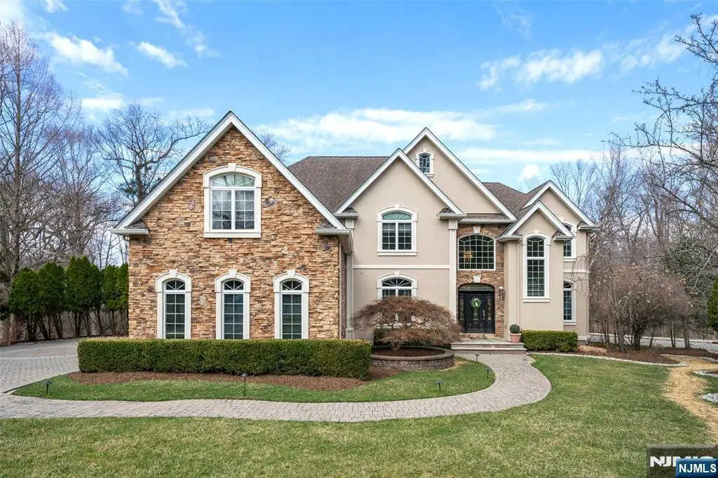 53 Kristin Place, Old Tappan, NJ 07675 - #1