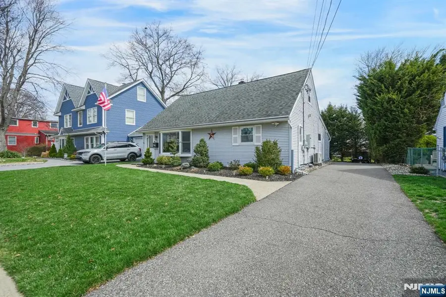 22 Parker Avenue, Rochelle Park, NJ 07662 - #2