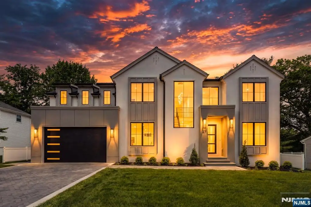 27 Garret Place, Glen Rock, NJ 07452 - #1