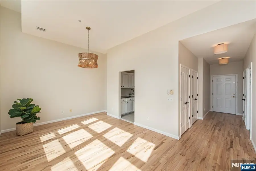 280 Main Street 305, Little Falls, NJ 07424 - #3