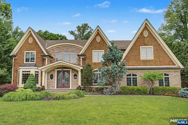 30 FRED Street, Old Tappan, NJ 07675