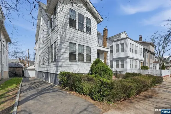 53 Sunnyside Terrace, East Orange, NJ 07018