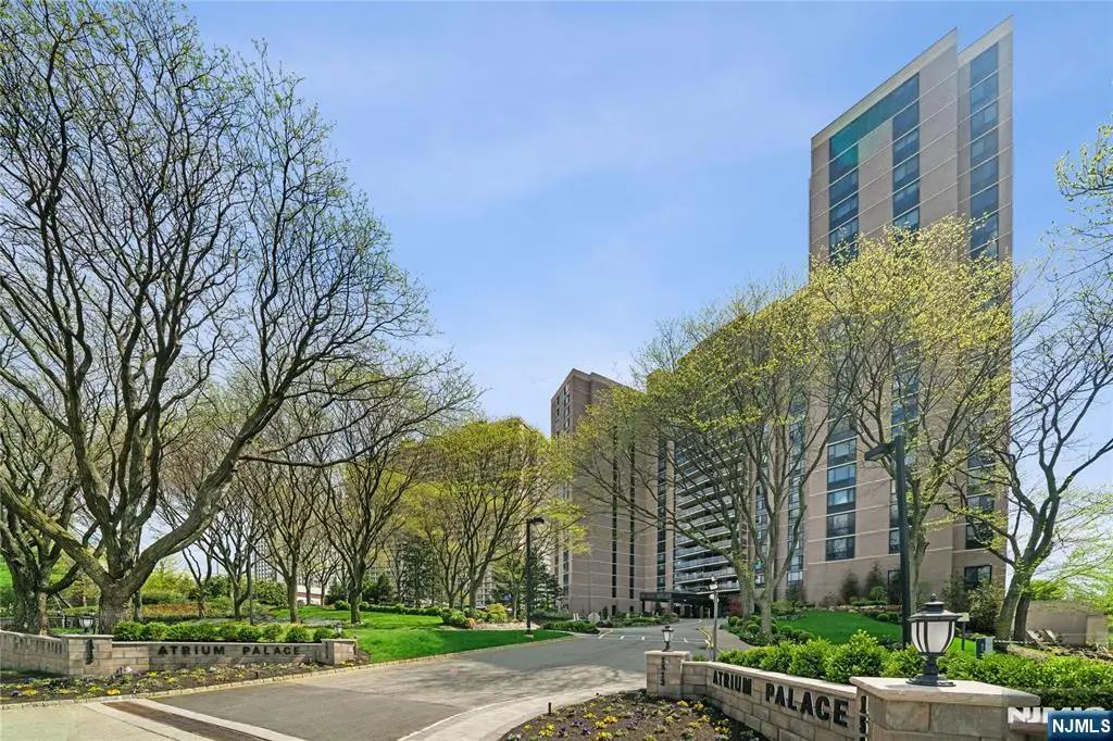 1512 Palisade Avenue 19A, Fort Lee, NJ 07024 - #1