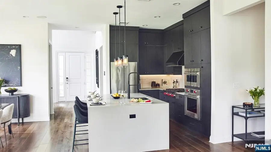 13 Muirfield Lane, River Vale, NJ 07675 - #2