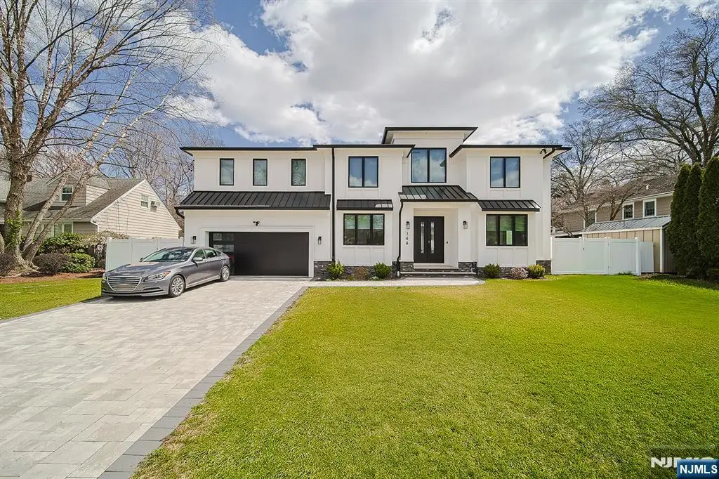 144 Village Circle, Paramus, NJ 07652 - #1