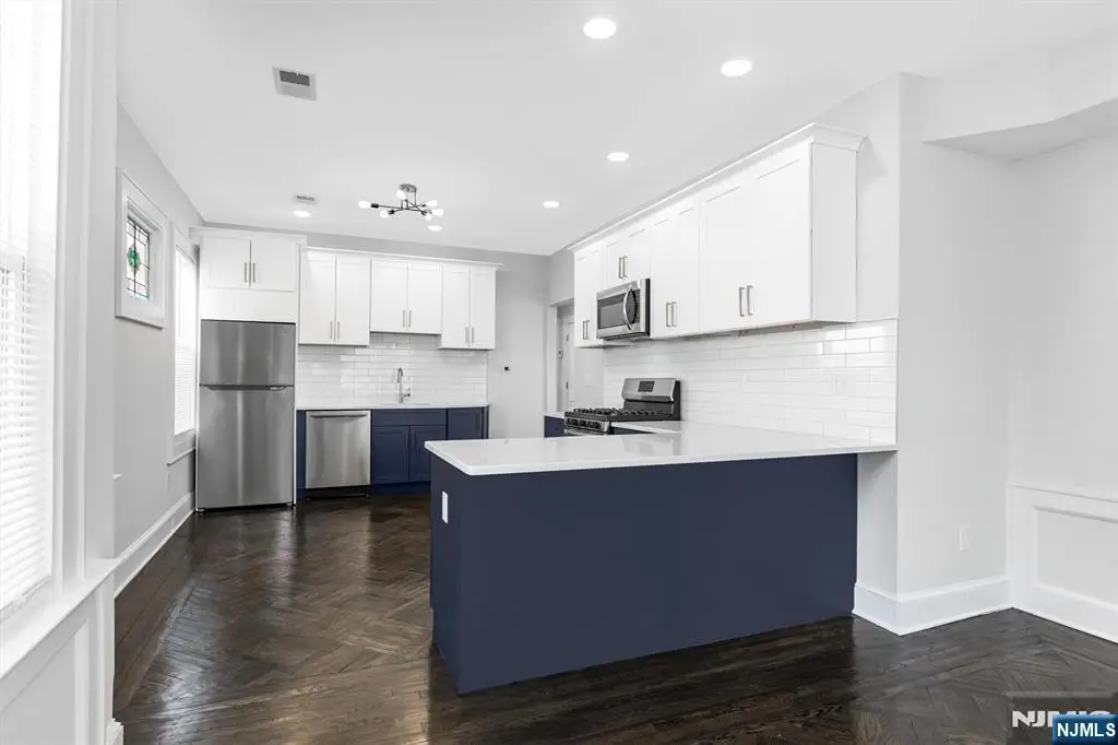 25 Waldo Avenue, Bloomfield, NJ 07003 - #1