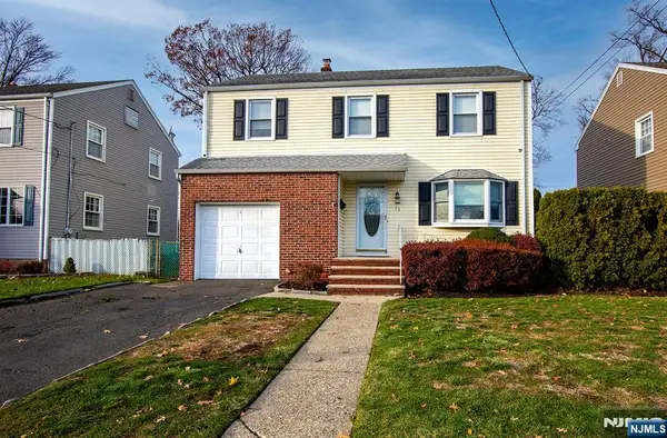 75 17th Avenue, Elmwood Park, NJ 07407