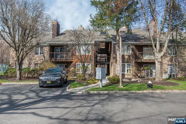 2 Tulip Crescent 1A, Little Falls, NJ 07424