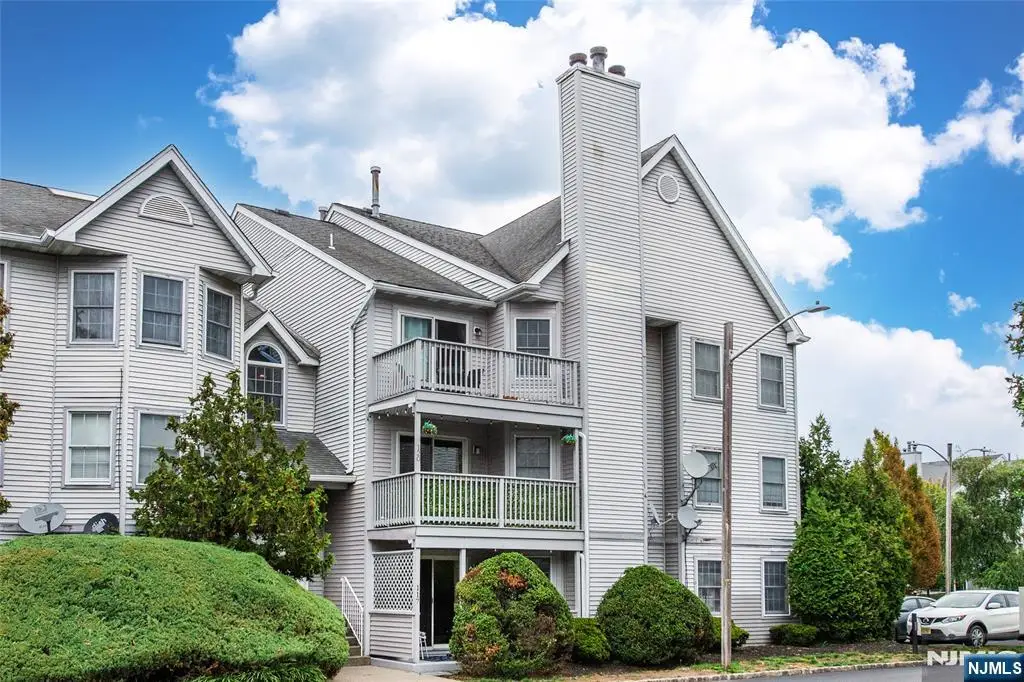 117 Quartz Lane, Paterson, NJ 07501 - #1