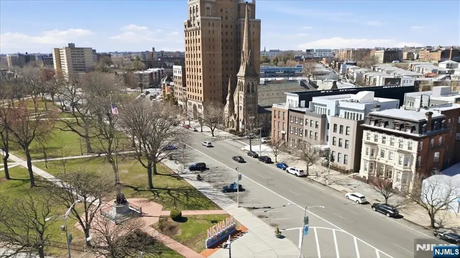 21 Lincoln 101, Newark, NJ 07102 - #3