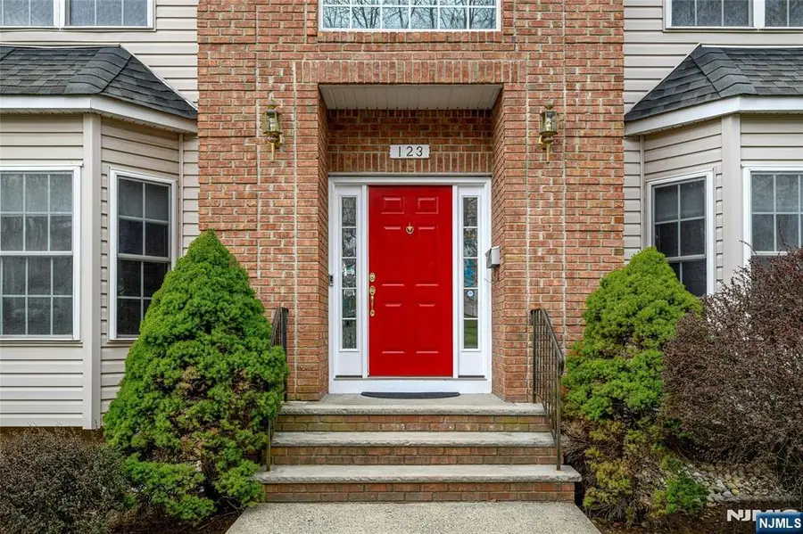 123 Livingston Avenue, Livingston, NJ 07039 - #3