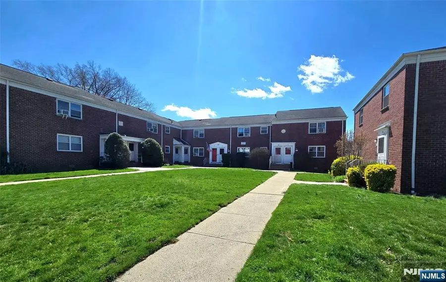 479 Maple Hill Drive 42, Hackensack, NJ 07601 - #2