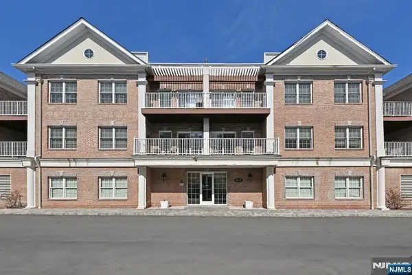 2303 Rio Vista Lane, Northvale, NJ 07647