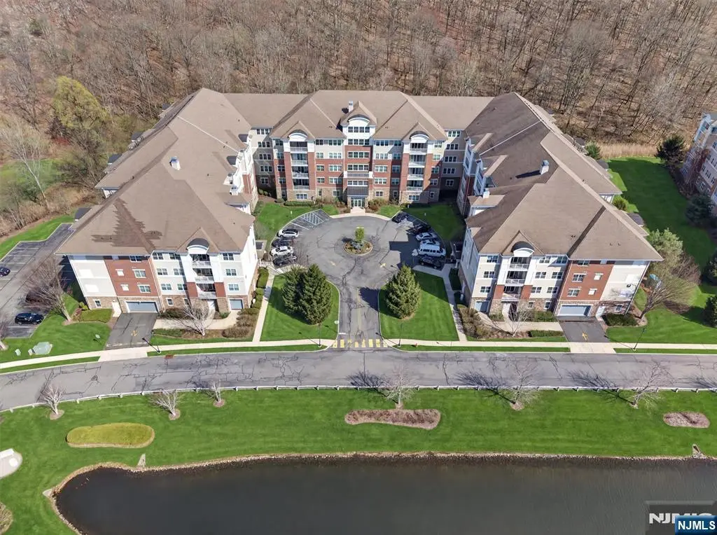 5205 Warrens Way 205, Wanaque, NJ 07465 - #1