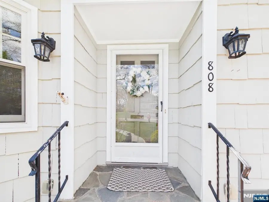 808 Parsons Road, Ridgewood, NJ 07450 - #3