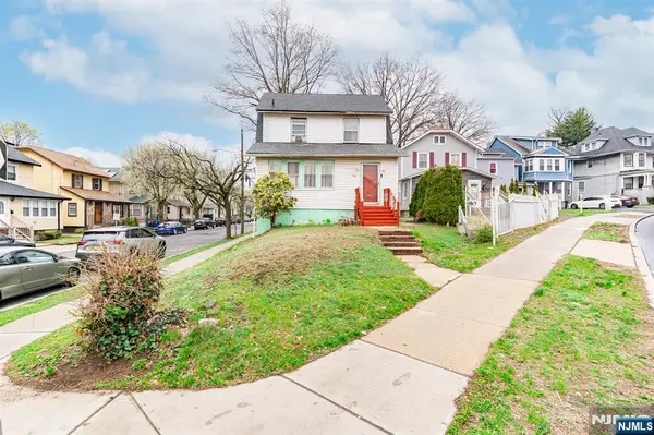 788 Lyons Avenue, Irvington, NJ 07111