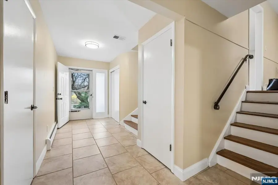 61 N Hillside Avenue, Succasunna, NJ 07876 - #3