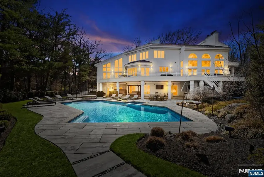 817 W Shore Drive, Kinnelon, NJ 07405 - #2