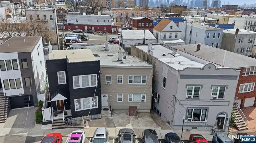 6208 Durham Avenue, North Bergen, NJ 07047 - #2