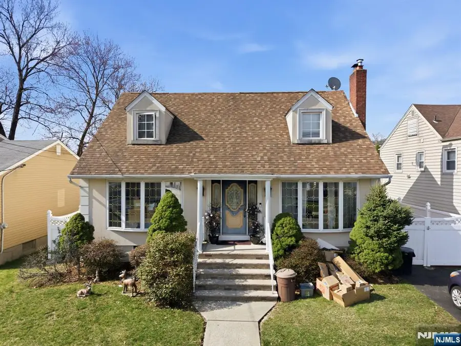 195 Emerson Avenue, Paterson, NJ 07502 - #3