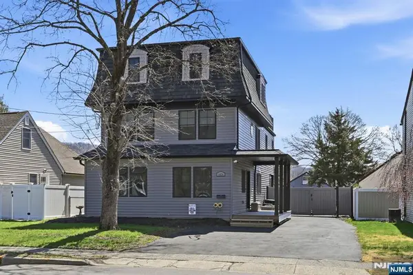 1074 Colfax Avenue, Pompton Lakes, NJ 07442